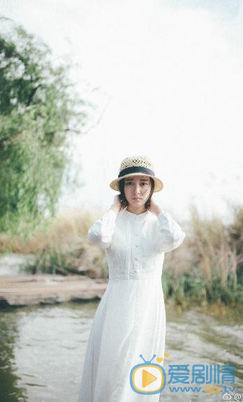 王歆霆文艺写真 王歆霆高清写真_王歆霆高清剧照
