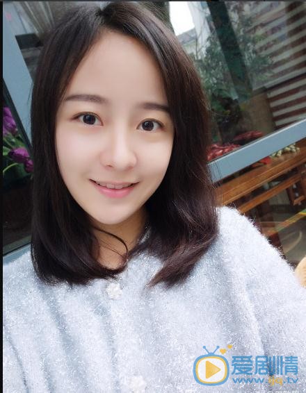 王歆霆自拍写真 王歆霆高清写真_王歆霆高清剧照