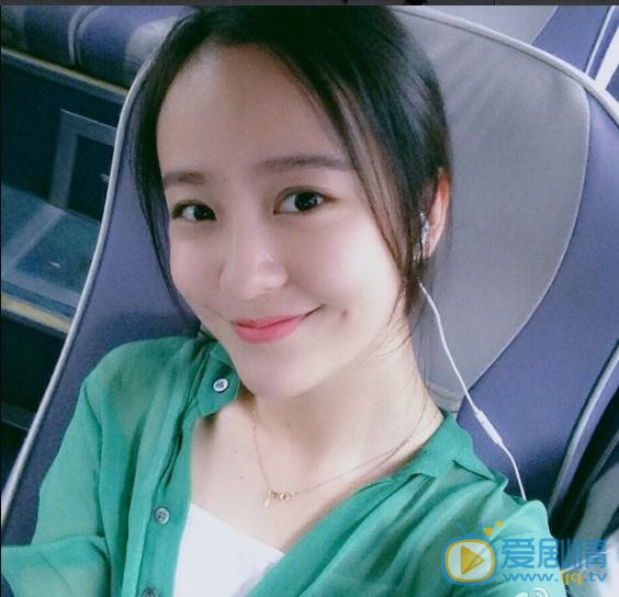 王歆霆俏丽写真 王歆霆高清写真_王歆霆高清剧照