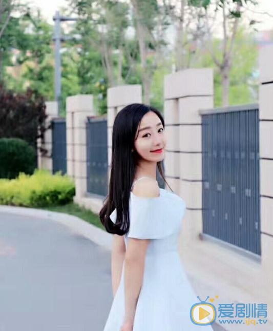 隋欣燃街拍写真 隋欣燃高清写真_隋欣燃高清剧照