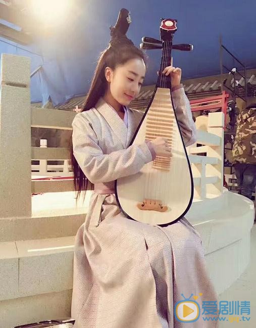 隋欣燃片场照 隋欣燃高清写真_隋欣燃高清剧照