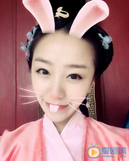 隋欣燃片场照 隋欣燃高清写真_隋欣燃高清剧照