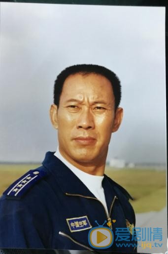 吴京安片场照写真 吴京安高清写真_吴京安高清剧照