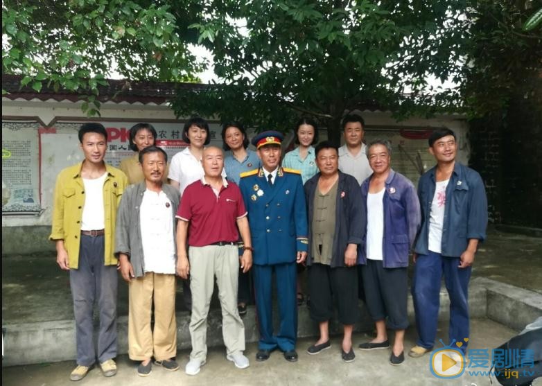 吴京安片场照写真 吴京安高清写真_吴京安高清剧照