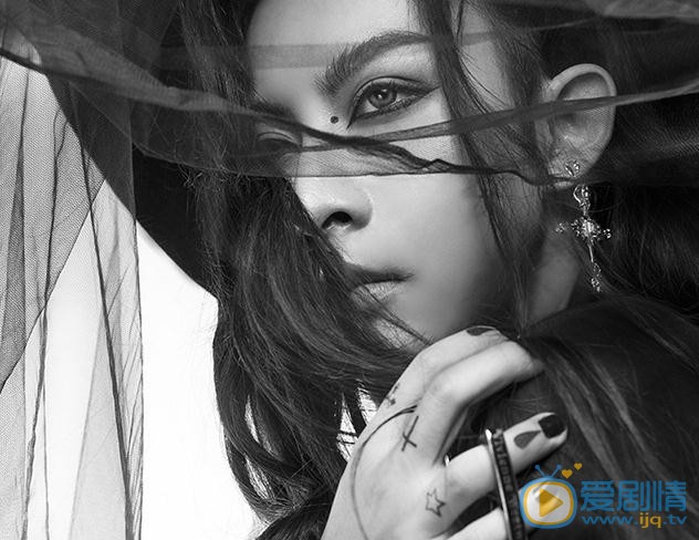 李孟羲黑色写真 李孟羲高清写真_李孟羲高清剧照