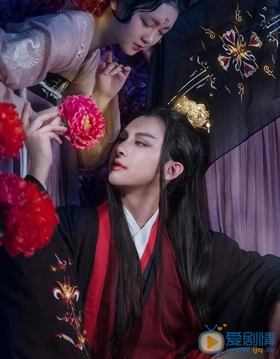 李孟羲浮影流花写真 李孟羲高清写真_李孟羲高清剧照
