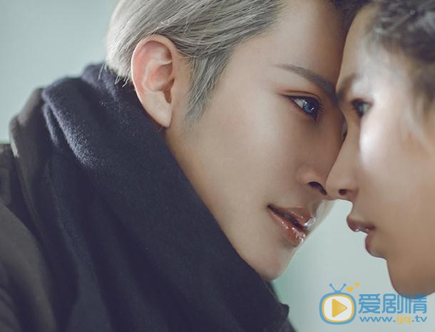 李孟羲冰上尤里写真 李孟羲高清写真_李孟羲高清剧照