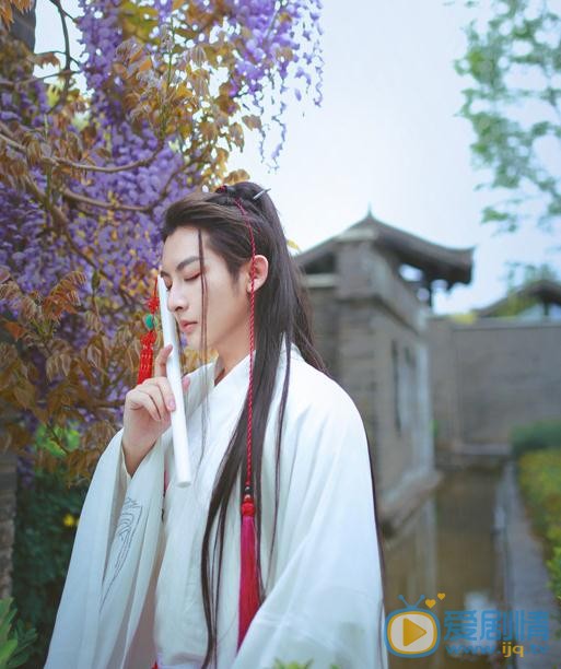 李孟羲白色写真 李孟羲高清写真_李孟羲高清剧照