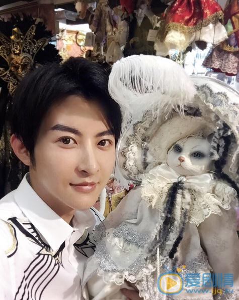 李孟羲生活照 李孟羲高清写真_李孟羲高清剧照
