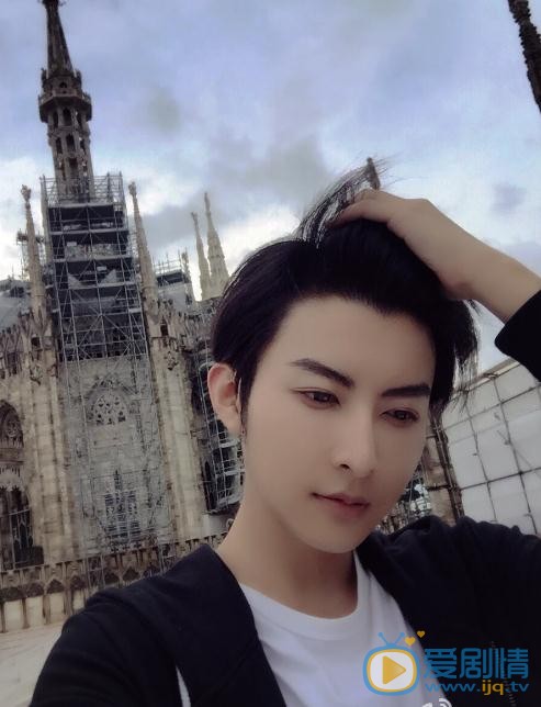李孟羲生活照 李孟羲高清写真_李孟羲高清剧照