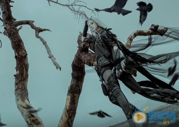 李孟羲黑色写真 李孟羲高清写真_李孟羲高清剧照