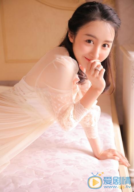 杜安琪粉色写真 杜安琪高清写真_杜安琪高清剧照