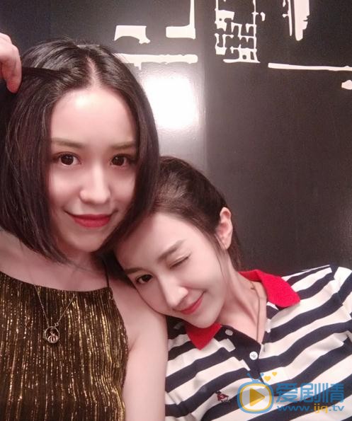 杜安琪与人合照 杜安琪高清写真_杜安琪高清剧照