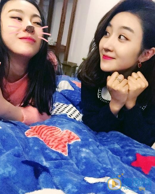 杜安琪与人合照 杜安琪高清写真_杜安琪高清剧照