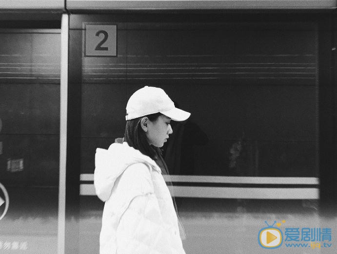 刘诗童白色写真 刘诗童高清写真_刘诗童高清剧照