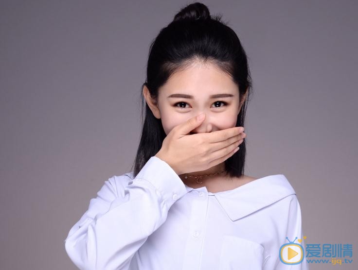 刘诗童写真 刘诗童高清写真_刘诗童高清剧照