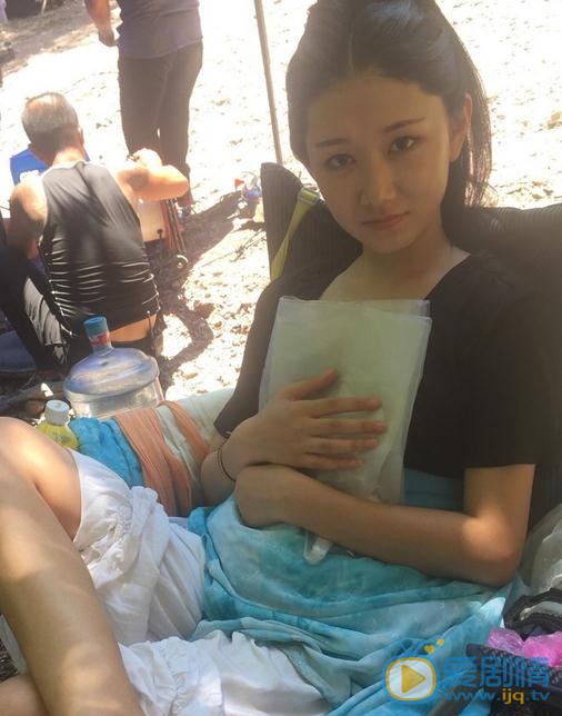 刘诗童片场照 刘诗童高清写真_刘诗童高清剧照