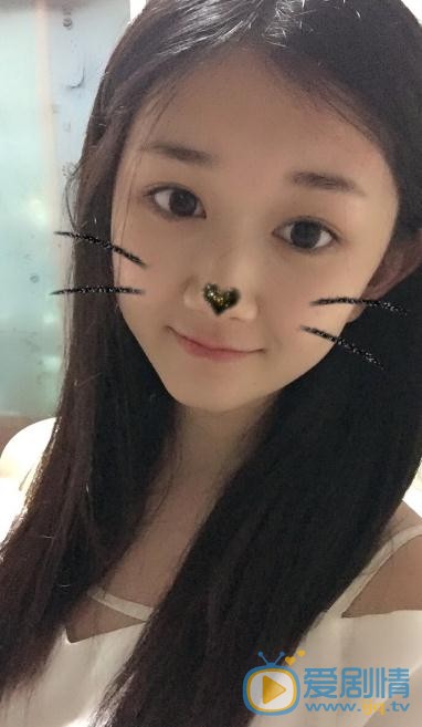 刘诗童可爱照 刘诗童高清写真_刘诗童高清剧照