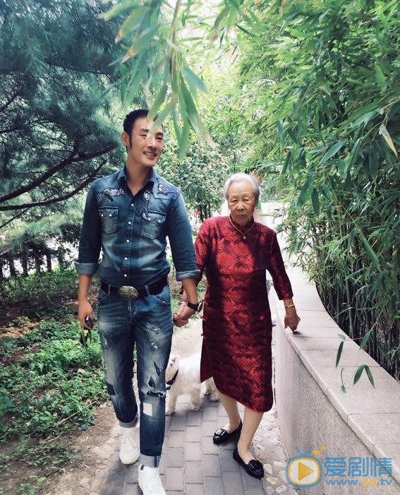 马子洛生活照 马子洛高清写真_马子洛高清剧照