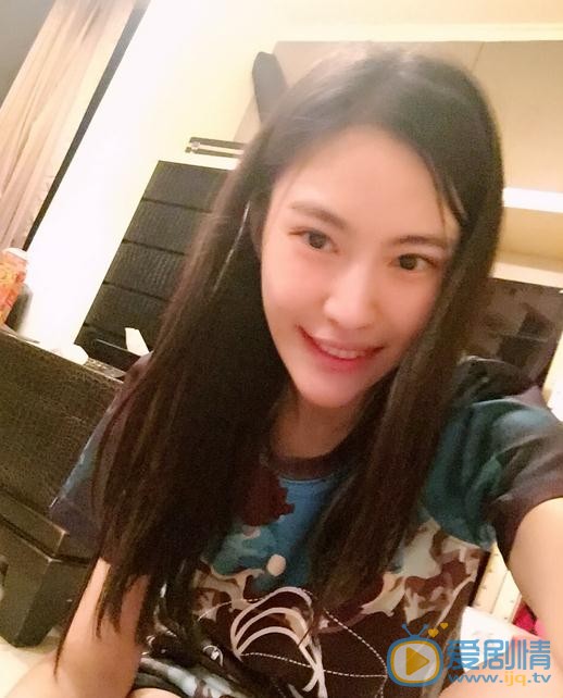翟天卉生活照 翟天卉高清写真_翟天卉高清剧照
