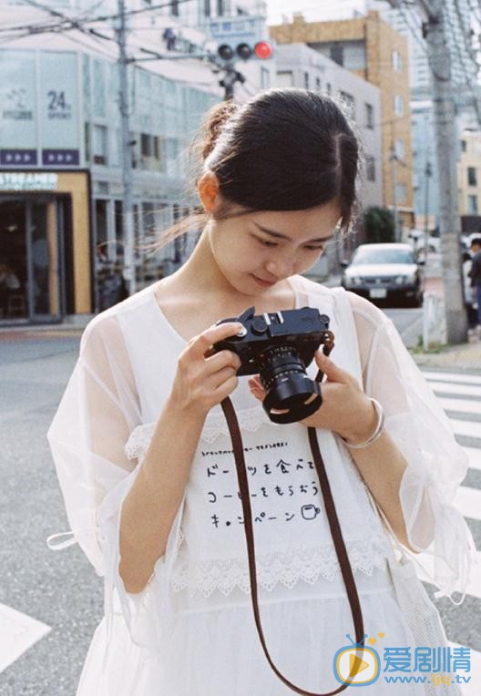 应亦涵街拍写真 应亦涵高清写真_应亦涵高清剧照