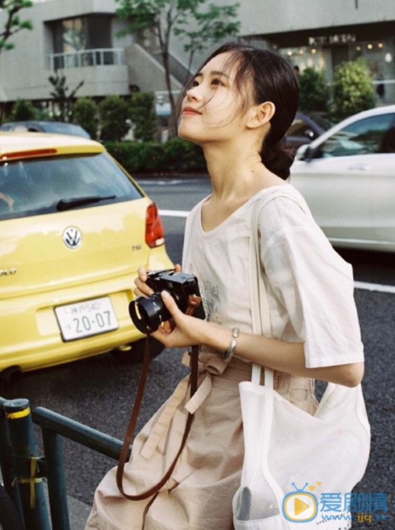 应亦涵街拍写真 应亦涵高清写真_应亦涵高清剧照