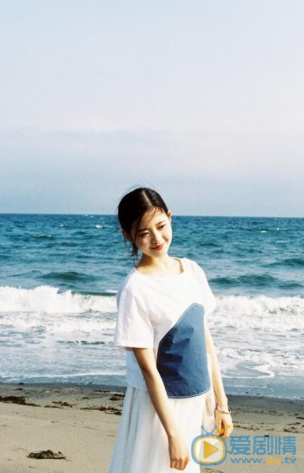 应亦涵海边写真 应亦涵高清写真_应亦涵高清剧照