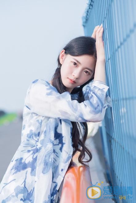 应亦涵街拍写真 应亦涵高清写真_应亦涵高清剧照