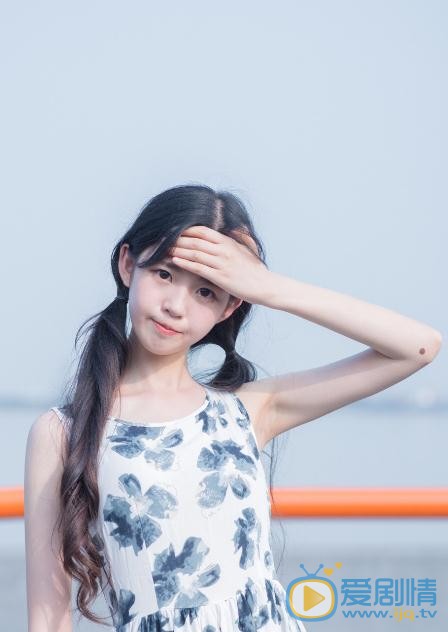 应亦涵街拍写真 应亦涵高清写真_应亦涵高清剧照