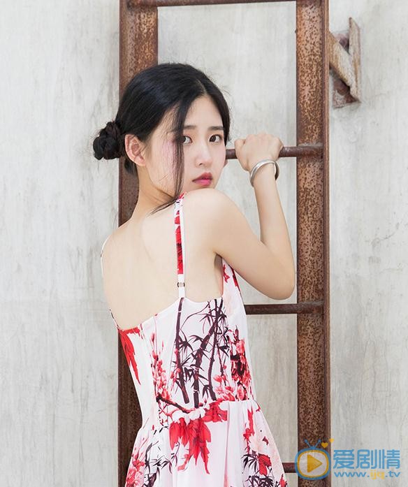 应亦涵俏丽写真 应亦涵高清写真_应亦涵高清剧照