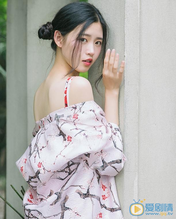 应亦涵俏丽写真 应亦涵高清写真_应亦涵高清剧照