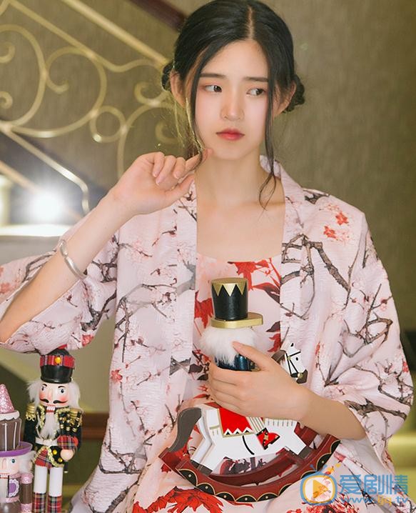 应亦涵俏丽写真 应亦涵高清写真_应亦涵高清剧照