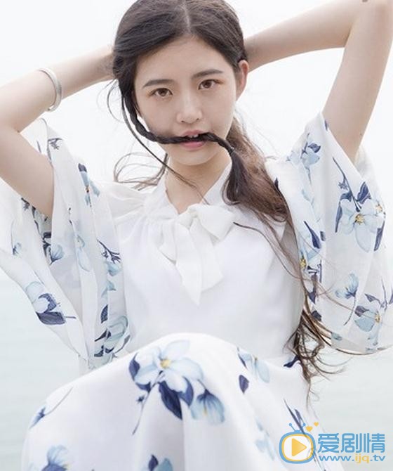 应亦涵海边写真 应亦涵高清写真_应亦涵高清剧照