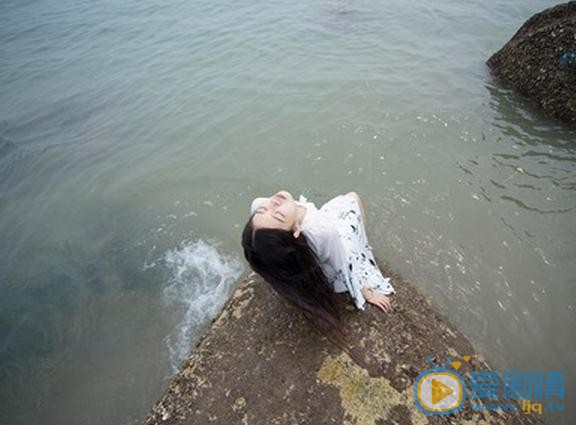 应亦涵海边写真 应亦涵高清写真_应亦涵高清剧照
