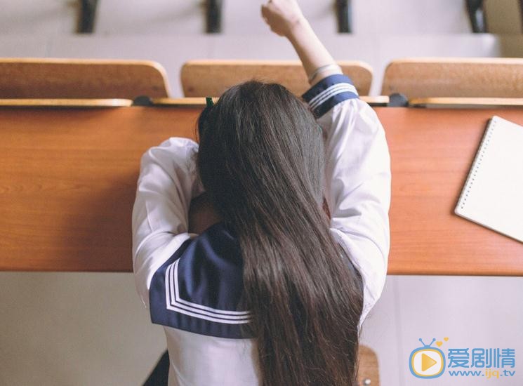 应亦涵制服写真 应亦涵高清写真_应亦涵高清剧照