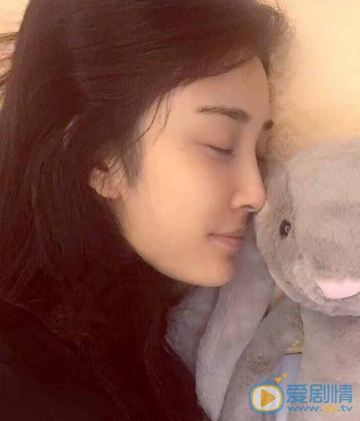 柒个我苏婉妍是谁演的？苏婉妍扮演者范梦个人资料、写真及生活照欣赏