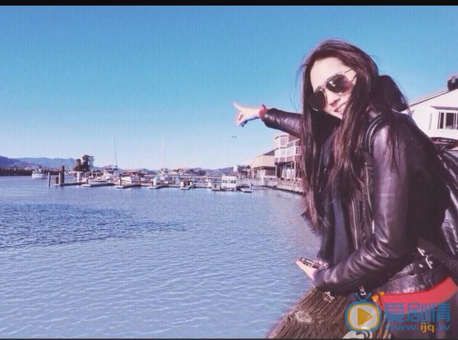 王棠云街拍写真 王棠云高清写真_王棠云高清剧照