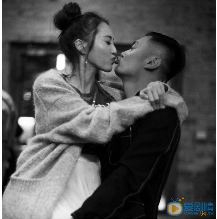 王棠云和余文乐合照写真 王棠云高清写真_王棠云高清剧照
