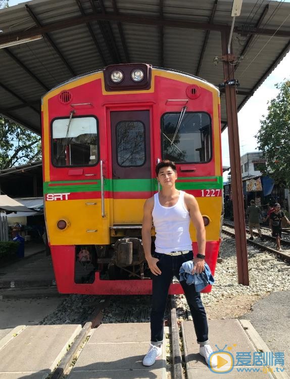 史元庭生活照 史元庭高清写真_史元庭高清剧照