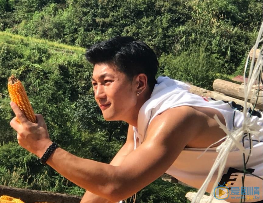 史元庭生活照 史元庭高清写真_史元庭高清剧照