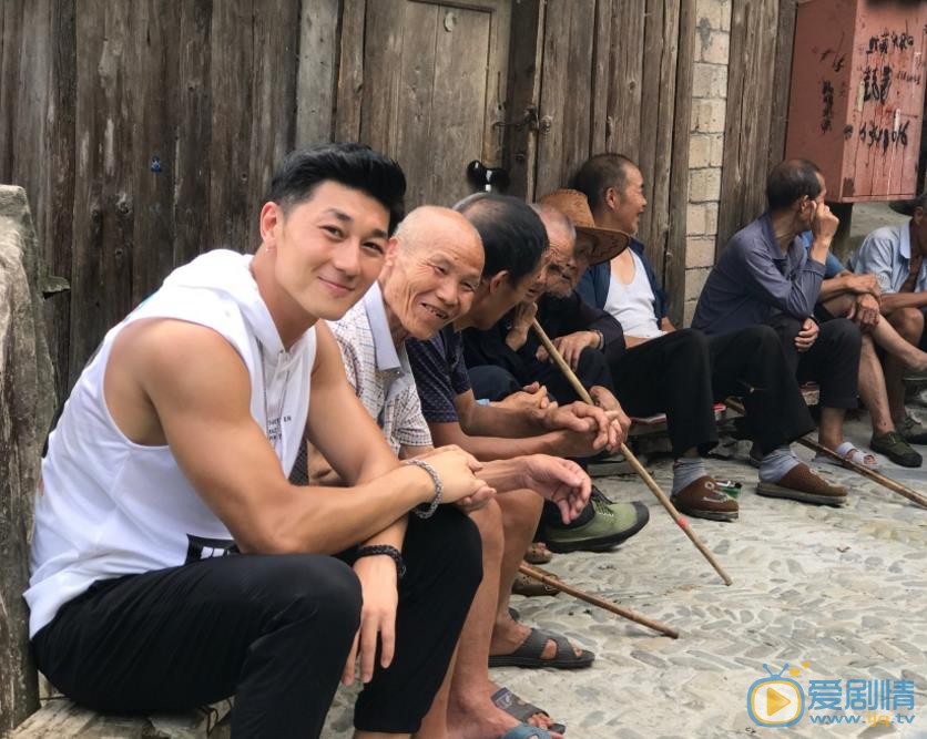 史元庭生活照 史元庭高清写真_史元庭高清剧照