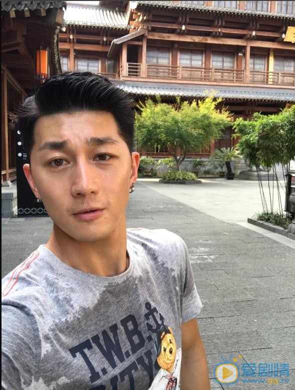 史元庭生活照 史元庭高清写真_史元庭高清剧照