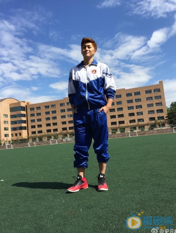 史元庭健身运动照 史元庭高清写真_史元庭高清剧照