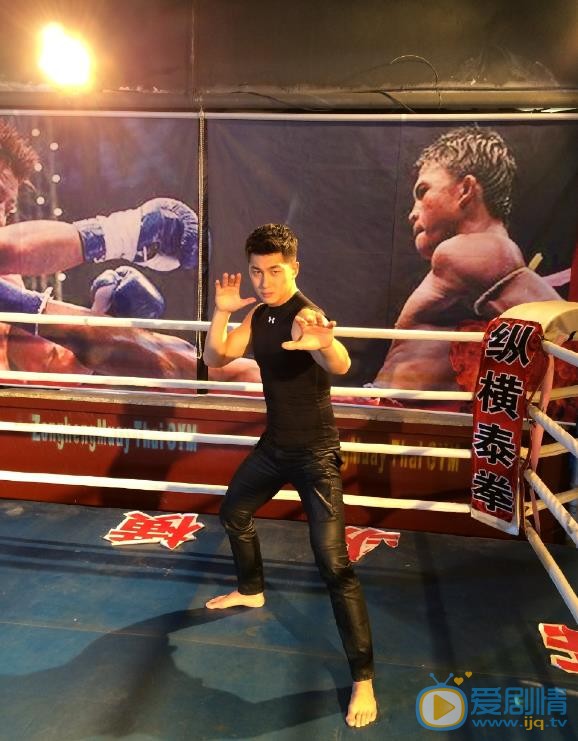 史元庭健身运动照 史元庭高清写真_史元庭高清剧照