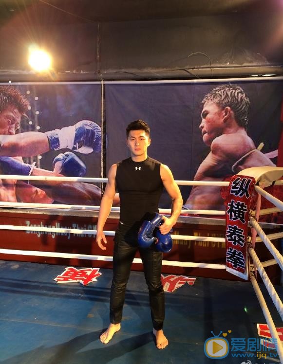 史元庭健身运动照 史元庭高清写真_史元庭高清剧照