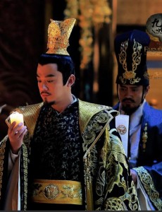 九州海上牧云记牧云勤为什么非要让牧云笙当储君？牧云勤这样做的目的是什么？