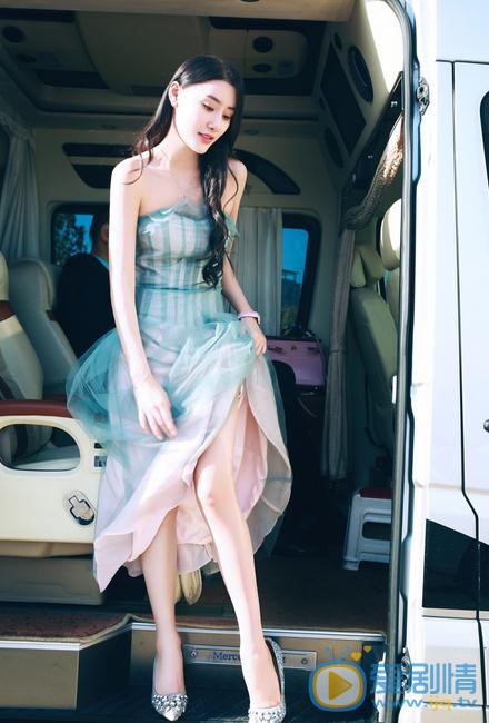 吴晴活动照 吴晴高清写真_吴晴高清剧照