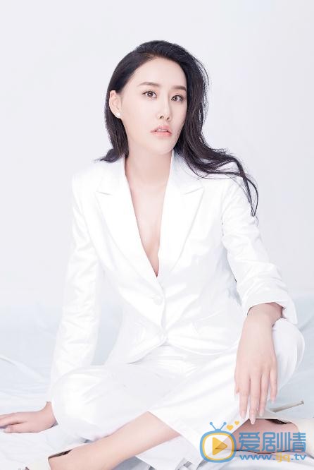 吴晴白色写真 吴晴高清写真_吴晴高清剧照