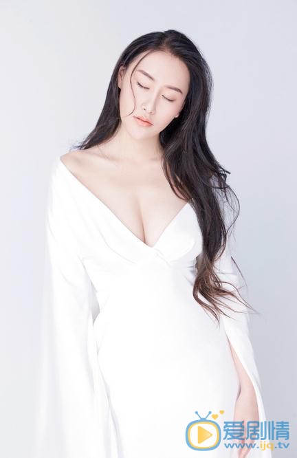 吴晴白色写真 吴晴高清写真_吴晴高清剧照