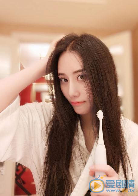 吴晴生活照 吴晴高清写真_吴晴高清剧照